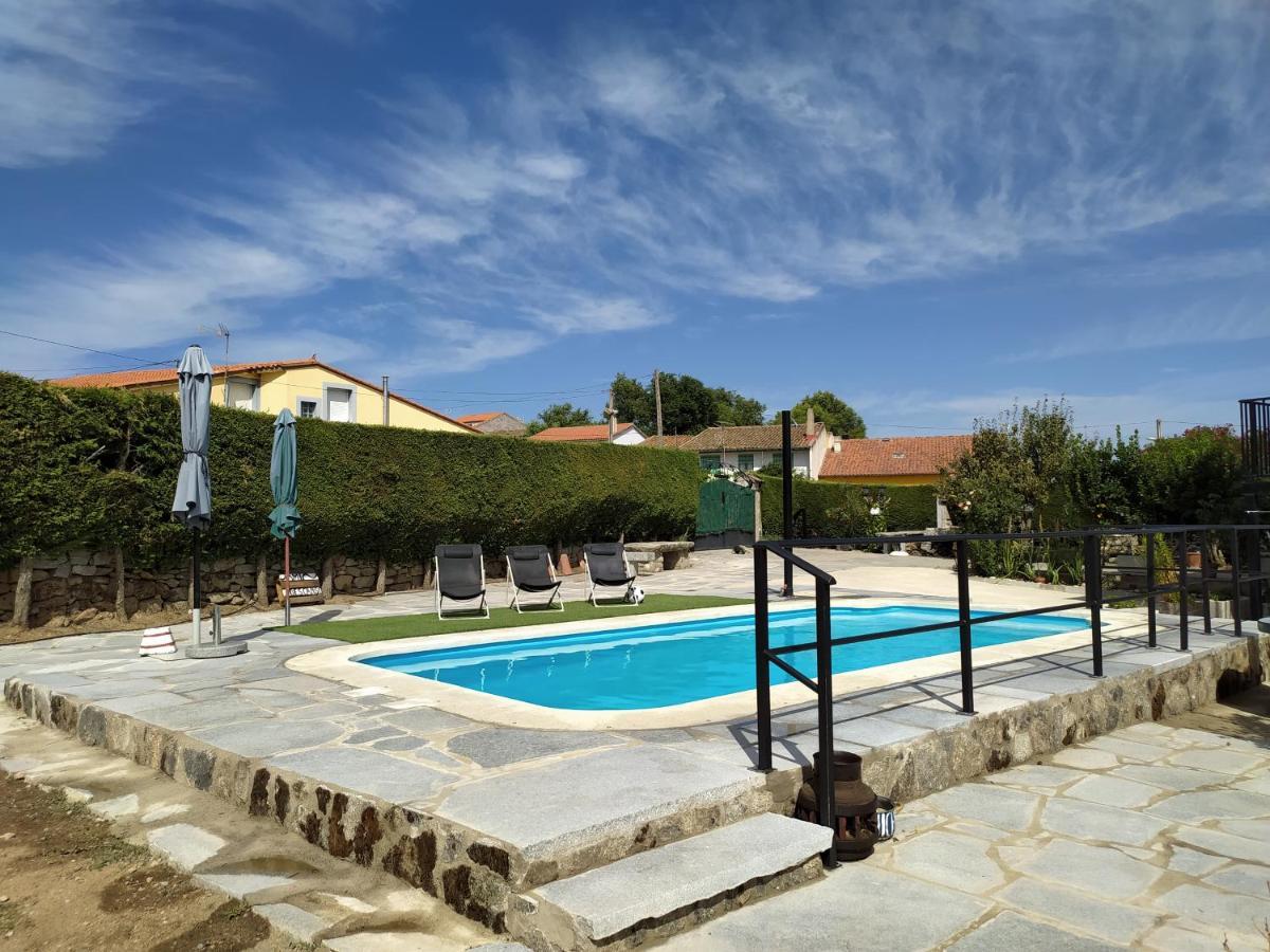 Casa Rural Mi Descanso Valdefuentes de Sangusín Exterior foto